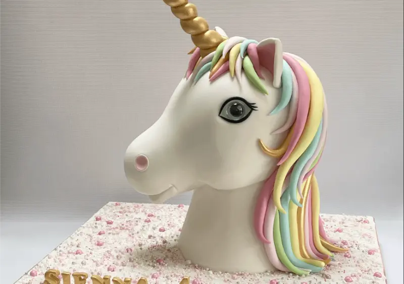 unicorn structured cake